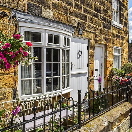 The Nest * Castleton (North Yorkshire)